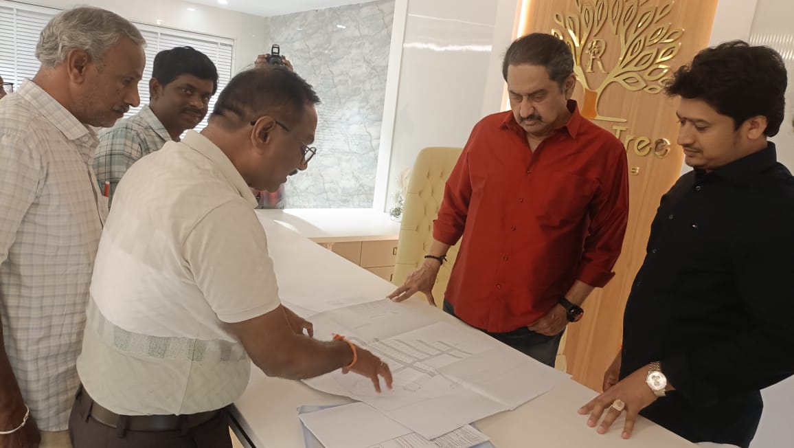 HONSHA HAPPY HOMES Project - Director Er. Papa Rao Vungati with Cinema Hero SUMAN garu